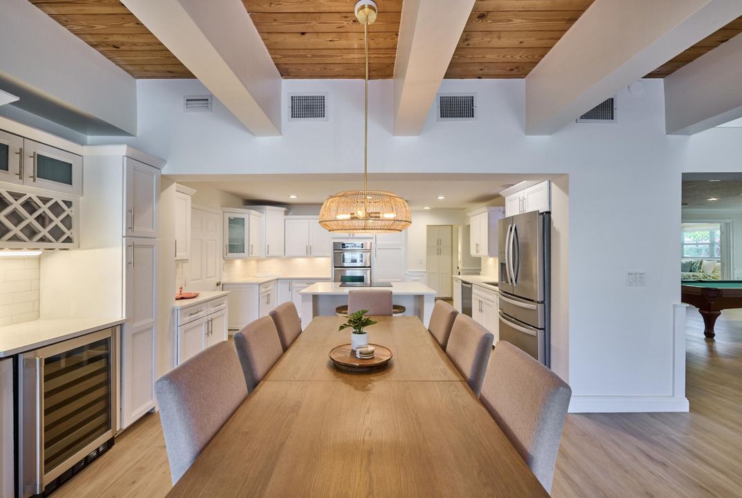 For Rent: $15,500 (5 beds, 4 baths, 2906 Square Feet)