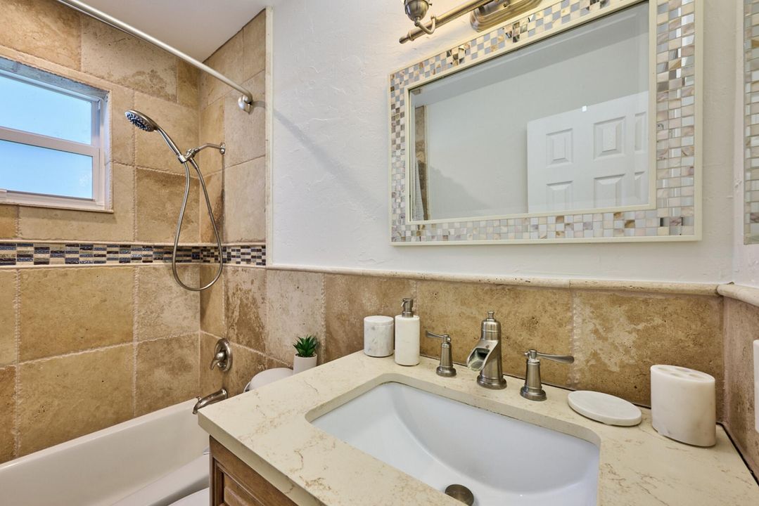 For Rent: $15,500 (5 beds, 4 baths, 2906 Square Feet)