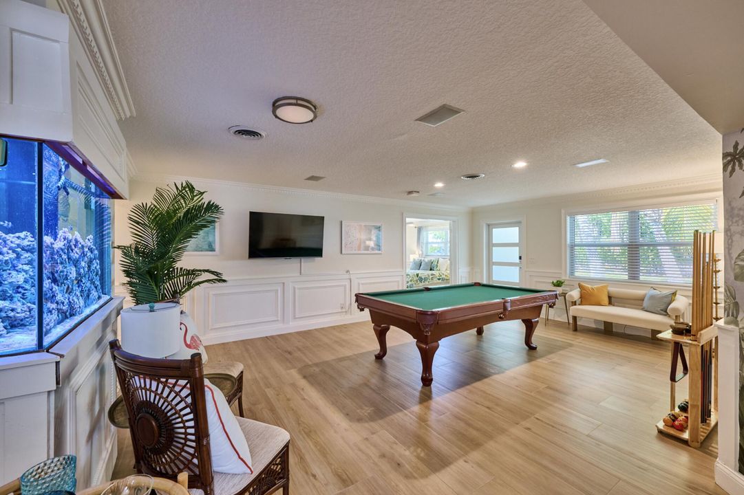 For Rent: $15,500 (5 beds, 4 baths, 2906 Square Feet)