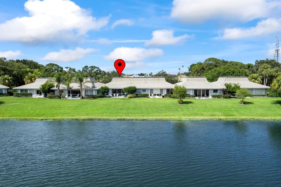 Active With Contract: $287,000 (2 beds, 2 baths, 1177 Square Feet)