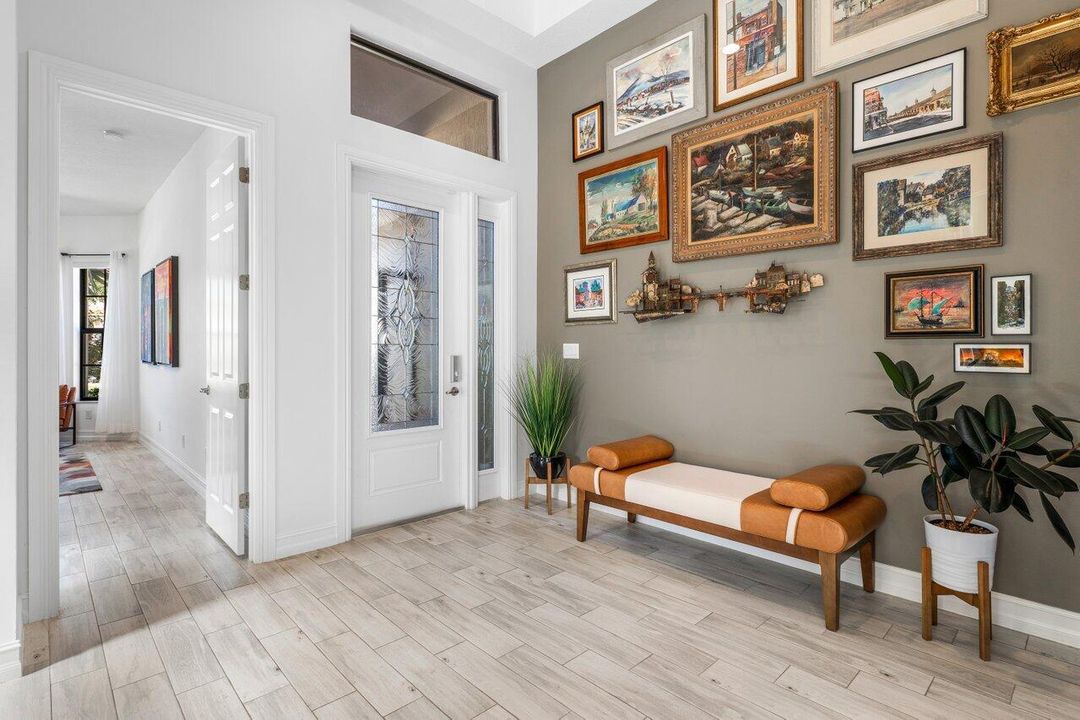 В аренду: $6,000 (2 спален, 2 ванн, 2601 Квадратных фут)