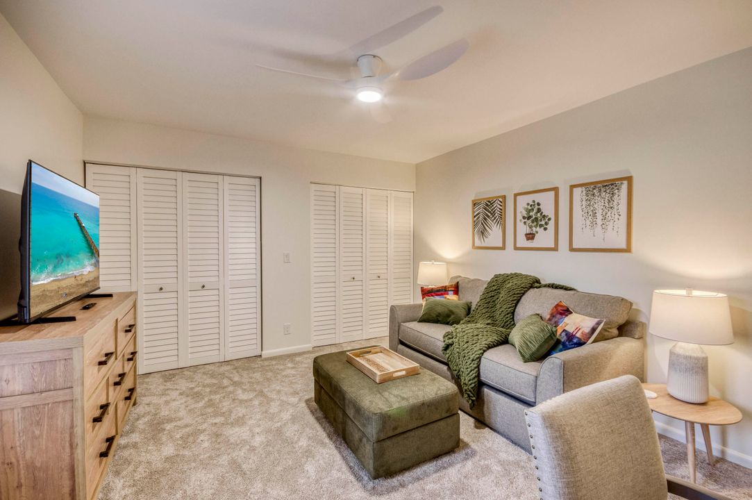 出租: $5,000 (2 贝兹, 2 浴室, 1251 平方英尺)