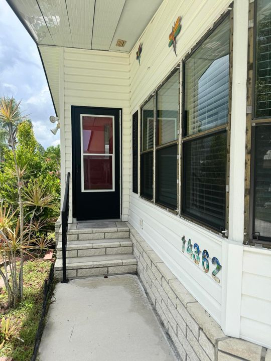 For Sale: $45,500 (2 beds, 2 baths, 1400 Square Feet)