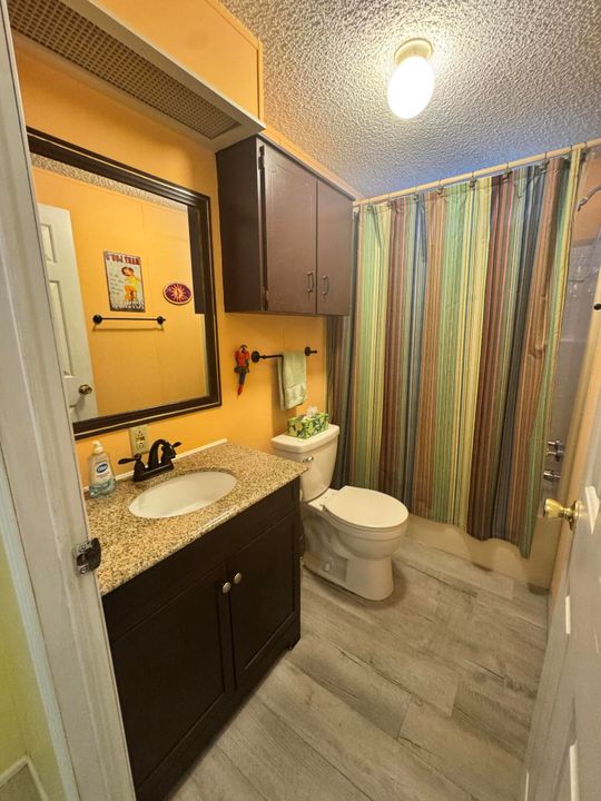 For Sale: $45,500 (2 beds, 2 baths, 1400 Square Feet)