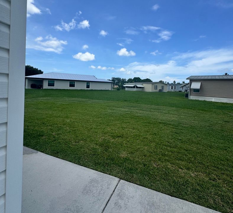 For Sale: $45,500 (2 beds, 2 baths, 1400 Square Feet)