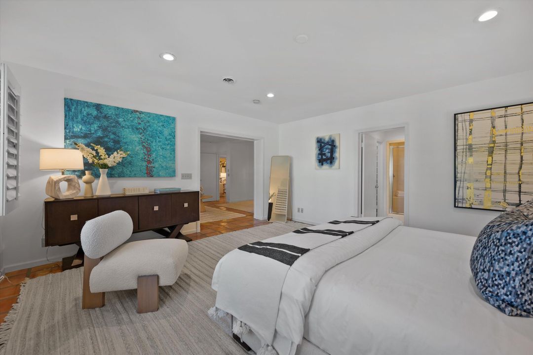 待售: $8,350,000 (3 贝兹, 3 浴室, 2877 平方英尺)