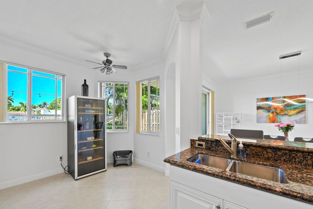 For Sale: $549,900 (4 beds, 2 baths, 1945 Square Feet)