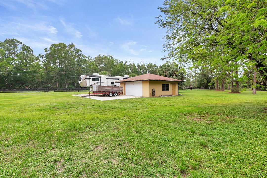 Activo con contrato: $1,475,000 (3 camas, 3 baños, 3279 Pies cuadrados)