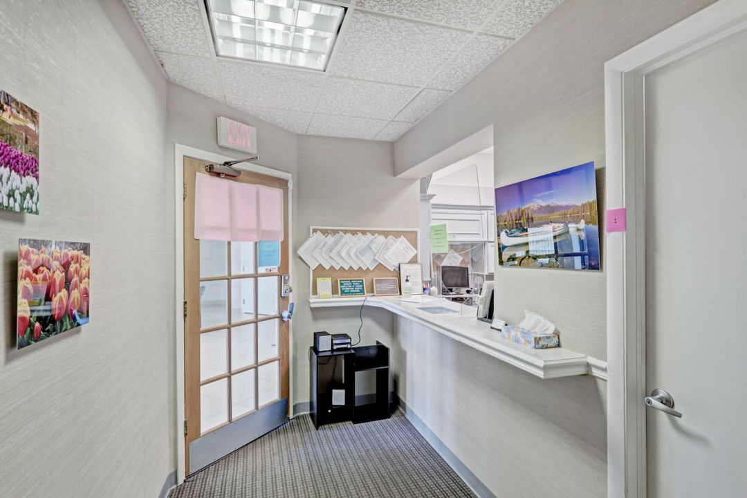 На продажу: $32 (0 спален, 0 ванн, 2851 Квадратных фут)