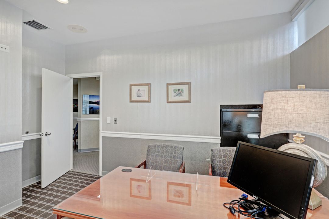 На продажу: $32 (0 спален, 0 ванн, 2851 Квадратных фут)