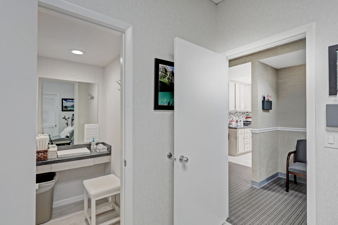 На продажу: $32 (0 спален, 0 ванн, 2851 Квадратных фут)