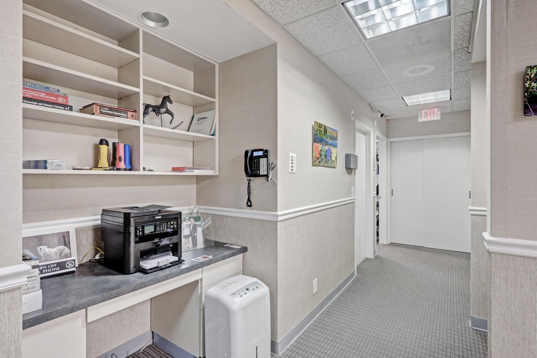 На продажу: $32 (0 спален, 0 ванн, 2851 Квадратных фут)