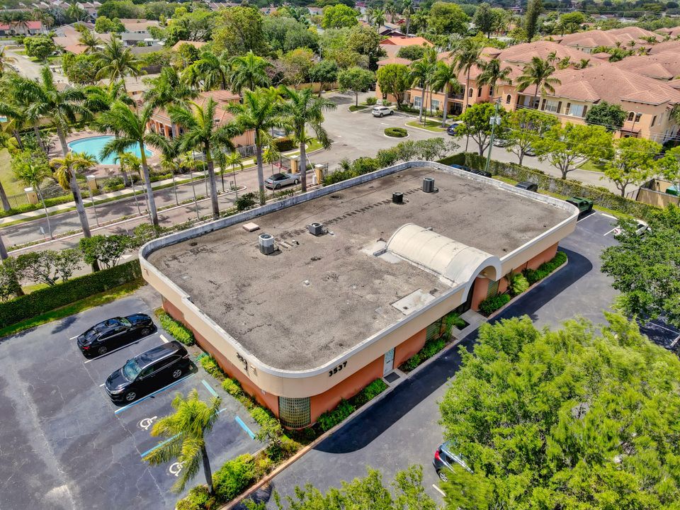 На продажу: $32 (0 спален, 0 ванн, 2851 Квадратных фут)