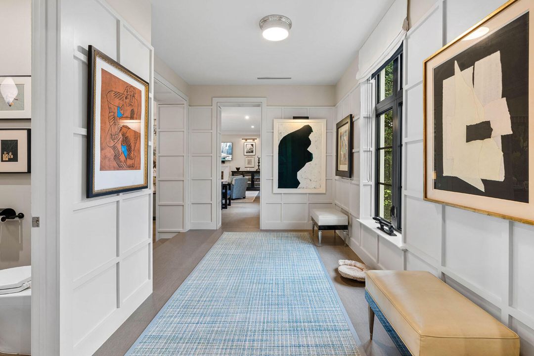 合同活跃: $8,750,000 (5 贝兹, 6 浴室, 6793 平方英尺)