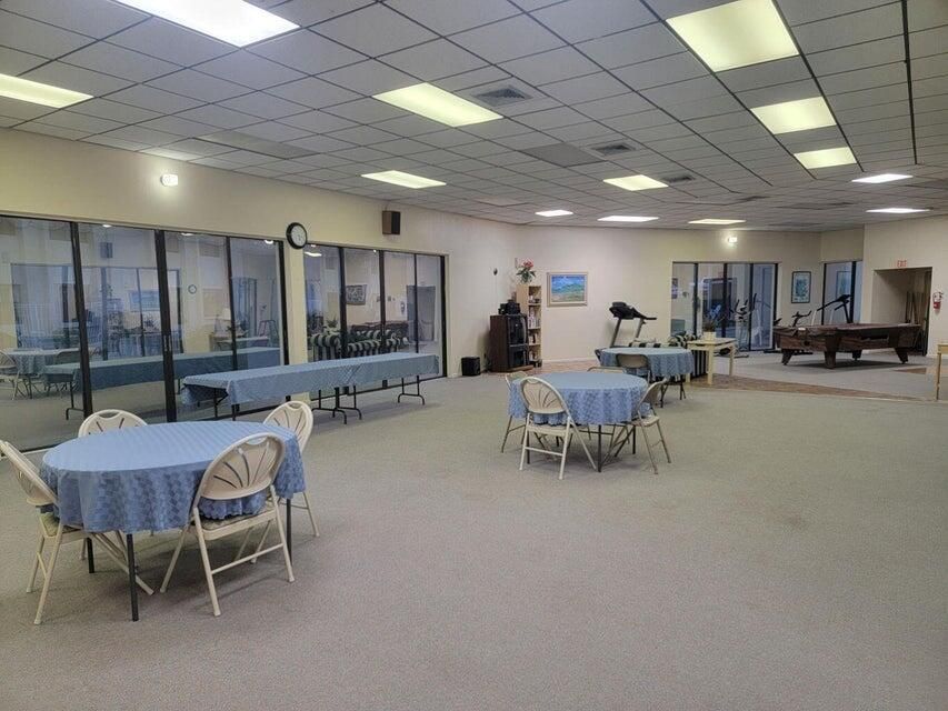 В аренду: $1,300 (1 спален, 1 ванн, 1014 Квадратных фут)