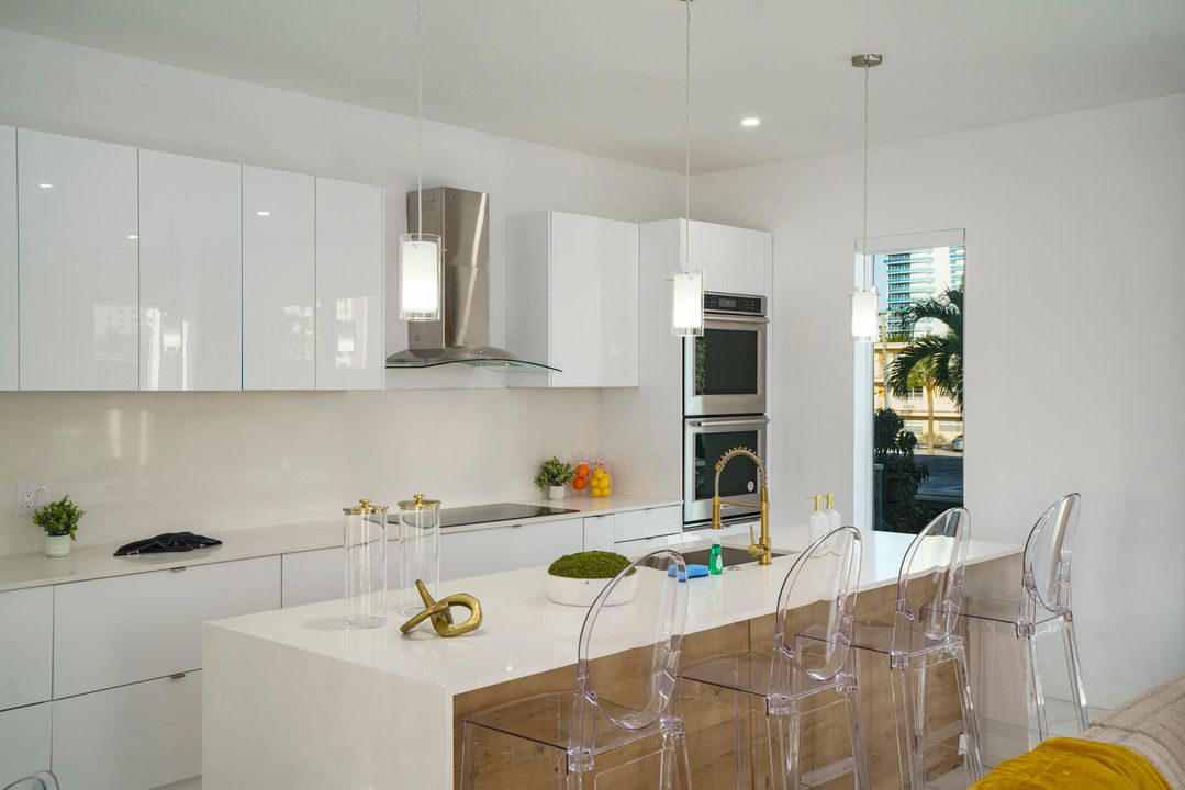 待售: $5,990,000 (0 贝兹, 0 浴室, 10464 平方英尺)