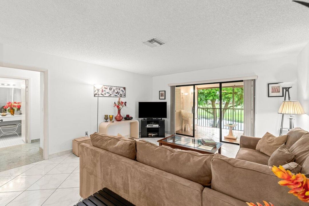 Active With Contract: $5,500 (2 beds, 2 baths, 1388 Square Feet)
