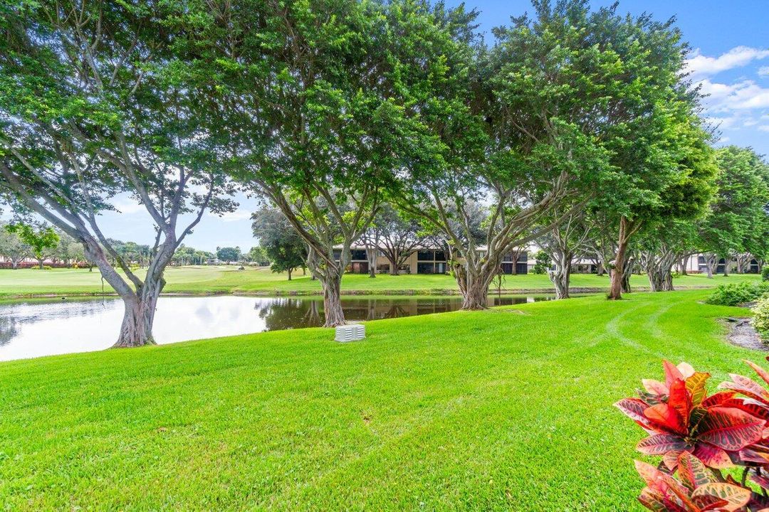 Active With Contract: $5,500 (2 beds, 2 baths, 1388 Square Feet)