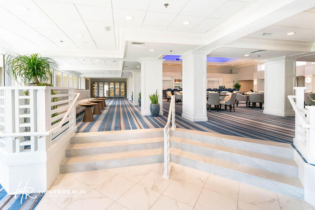 Active With Contract: $5,500 (2 beds, 2 baths, 1388 Square Feet)