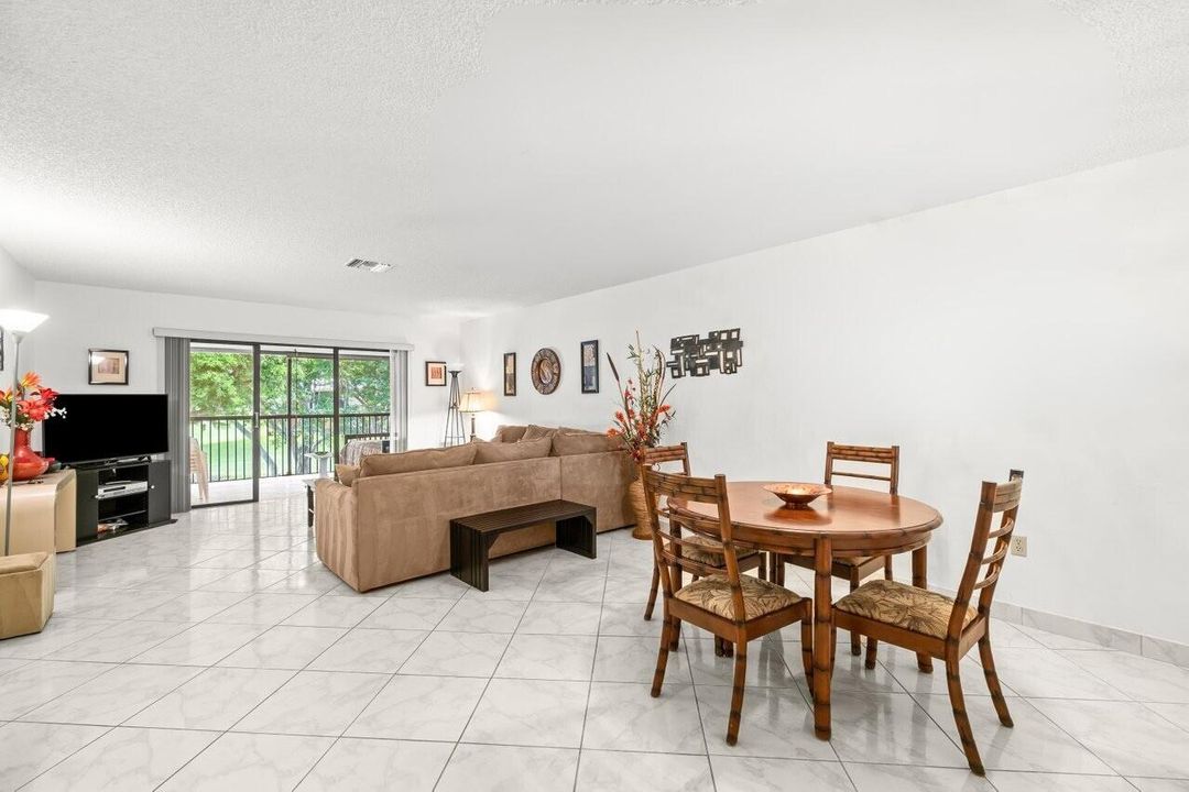 Active With Contract: $5,500 (2 beds, 2 baths, 1388 Square Feet)