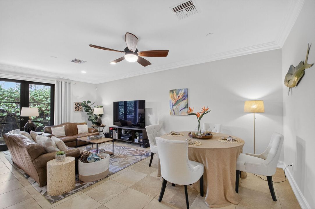 For Sale: $535,000 (3 beds, 2 baths, 1964 Square Feet)