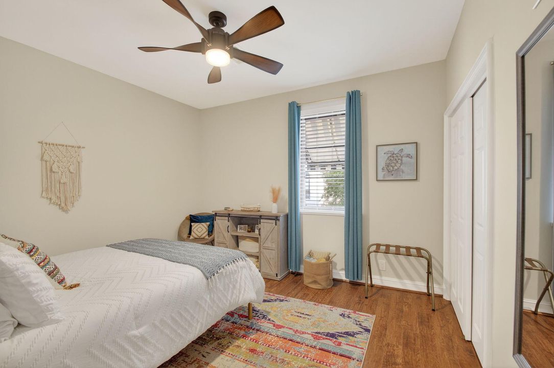 For Sale: $535,000 (3 beds, 2 baths, 1964 Square Feet)