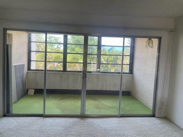 На продажу: $99,999 (2 спален, 2 ванн, 1272 Квадратных фут)