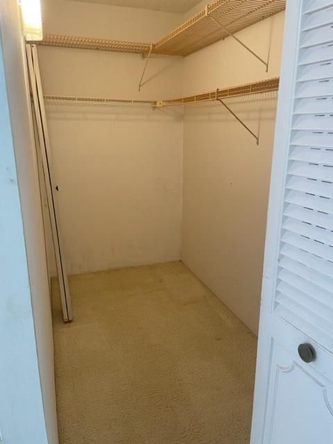 На продажу: $99,999 (2 спален, 2 ванн, 1272 Квадратных фут)