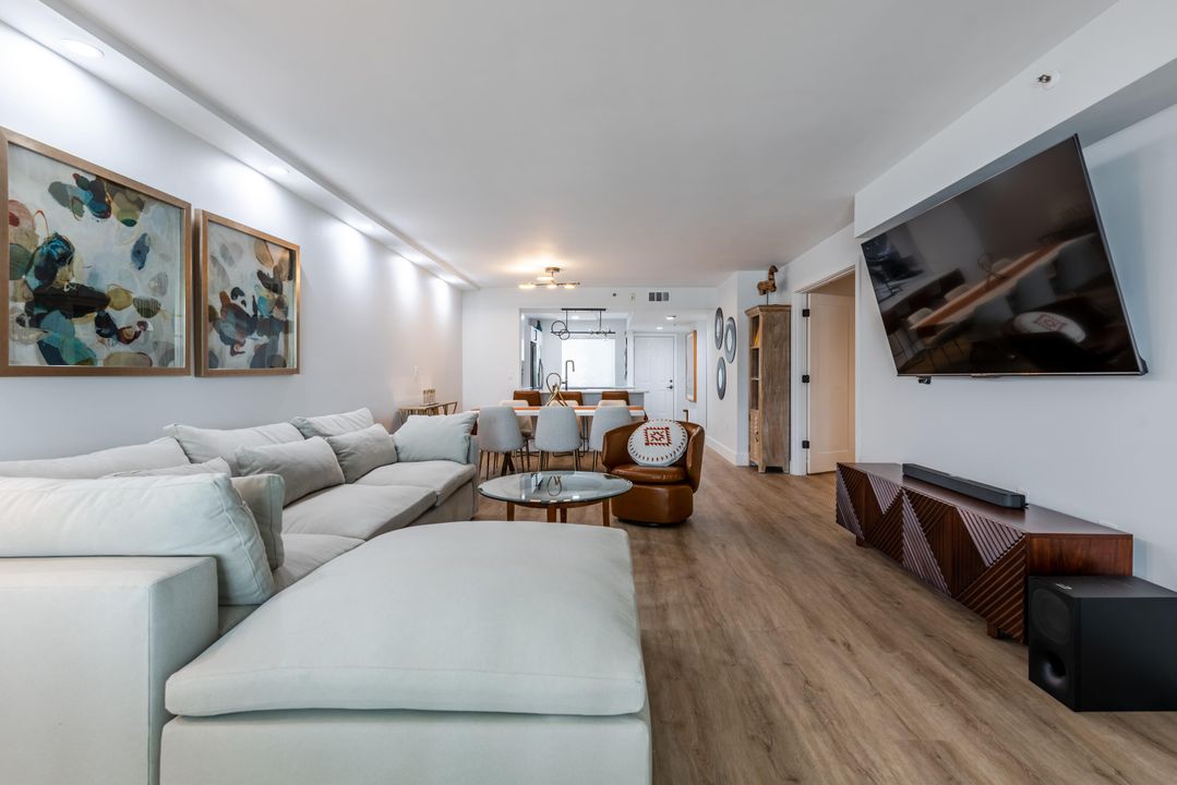 Под контрактом: $5,500 (2 спален, 2 ванн, 1500 Квадратных фут)