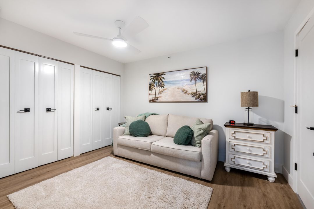 Под контрактом: $5,500 (2 спален, 2 ванн, 1500 Квадратных фут)