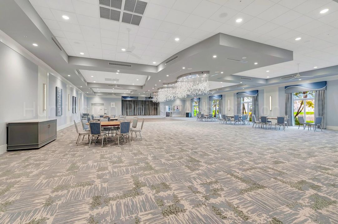 Под контрактом: $5,500 (2 спален, 2 ванн, 1500 Квадратных фут)