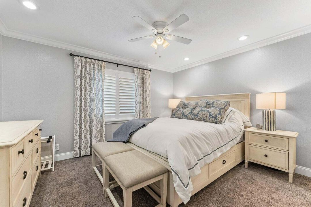 待售: $1,390,000 (4 贝兹, 2 浴室, 2372 平方英尺)