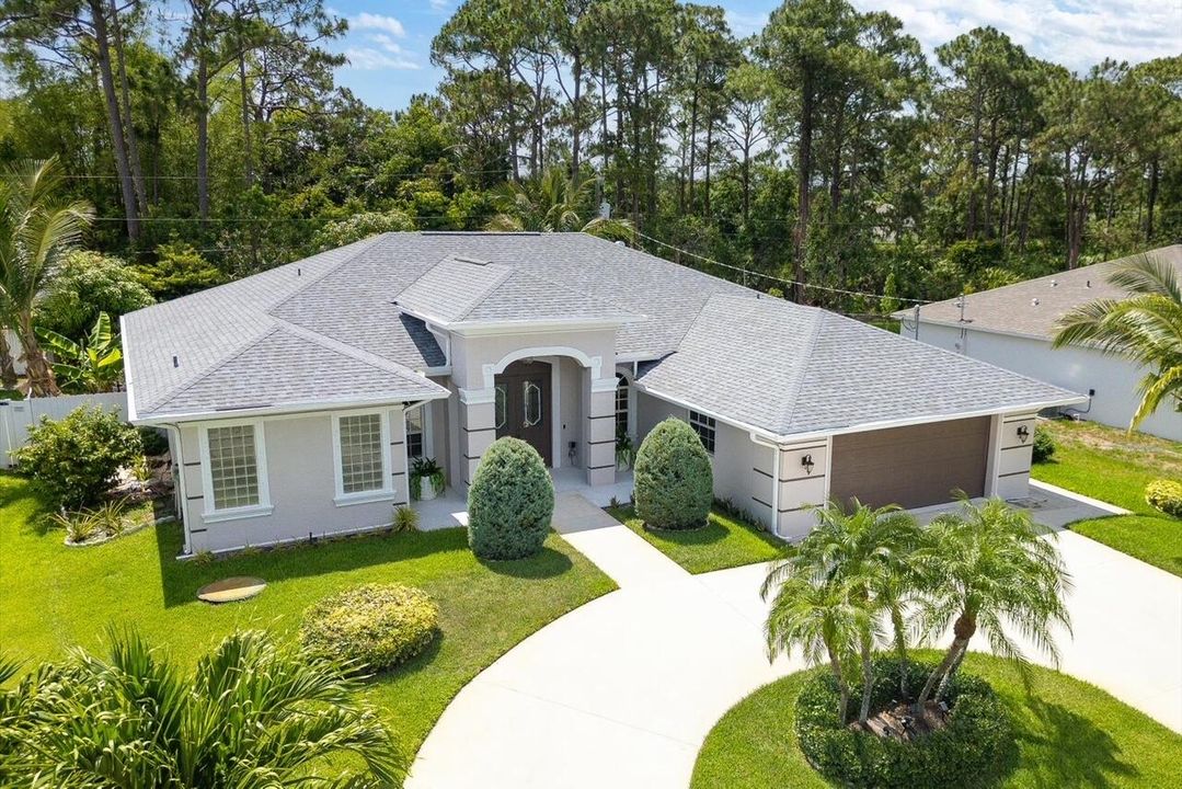 Recently Rented: $4,500 (4 beds, 2 baths, 2536 Square Feet)