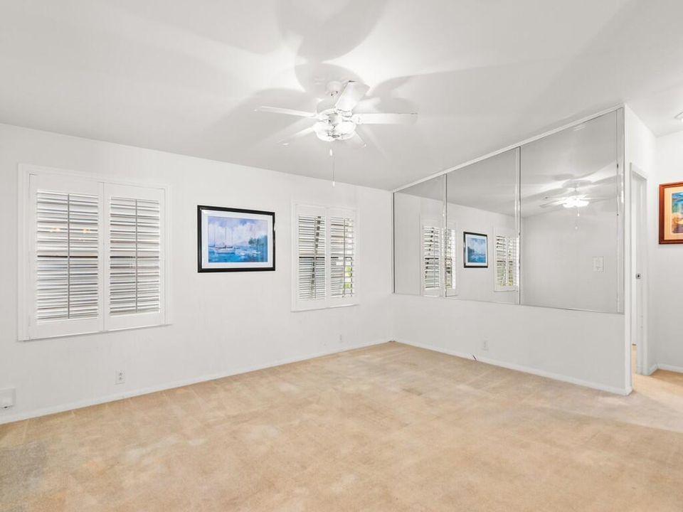 На продажу: $89,000 (3 спален, 2 ванн, 1612 Квадратных фут)