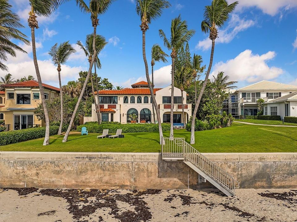 出租: $45,000 (5 贝兹, 6 浴室, 6006 平方英尺)