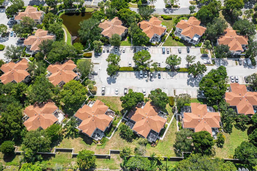 For Sale: $270,000 (2 beds, 2 baths, 1374 Square Feet)