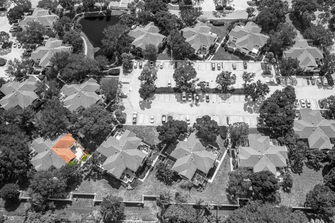 For Sale: $270,000 (2 beds, 2 baths, 1374 Square Feet)