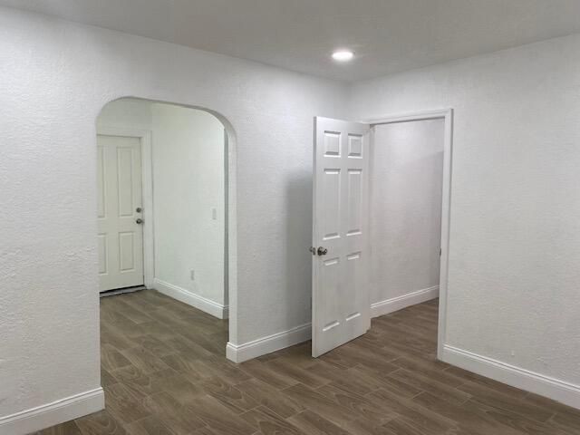 For Rent: $1,200 (1 beds, 1 baths, 525 Square Feet)