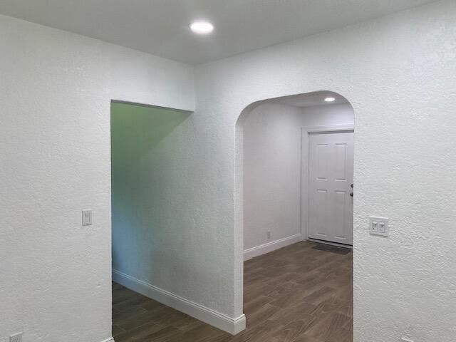 For Rent: $1,200 (1 beds, 1 baths, 525 Square Feet)