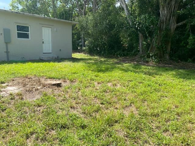 For Rent: $1,200 (1 beds, 1 baths, 525 Square Feet)