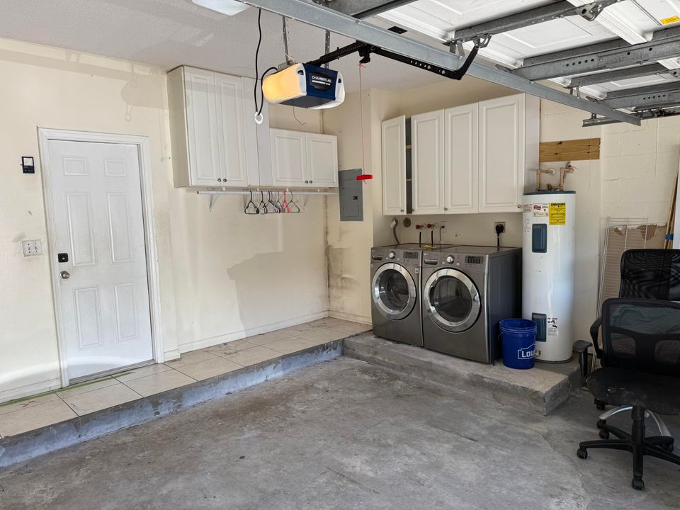 合同活跃: $515,000 (3 贝兹, 2 浴室, 1639 平方英尺)