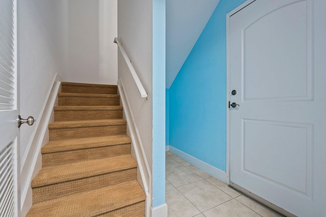 For Sale: $764,900 (3 beds, 3 baths, 1517 Square Feet)