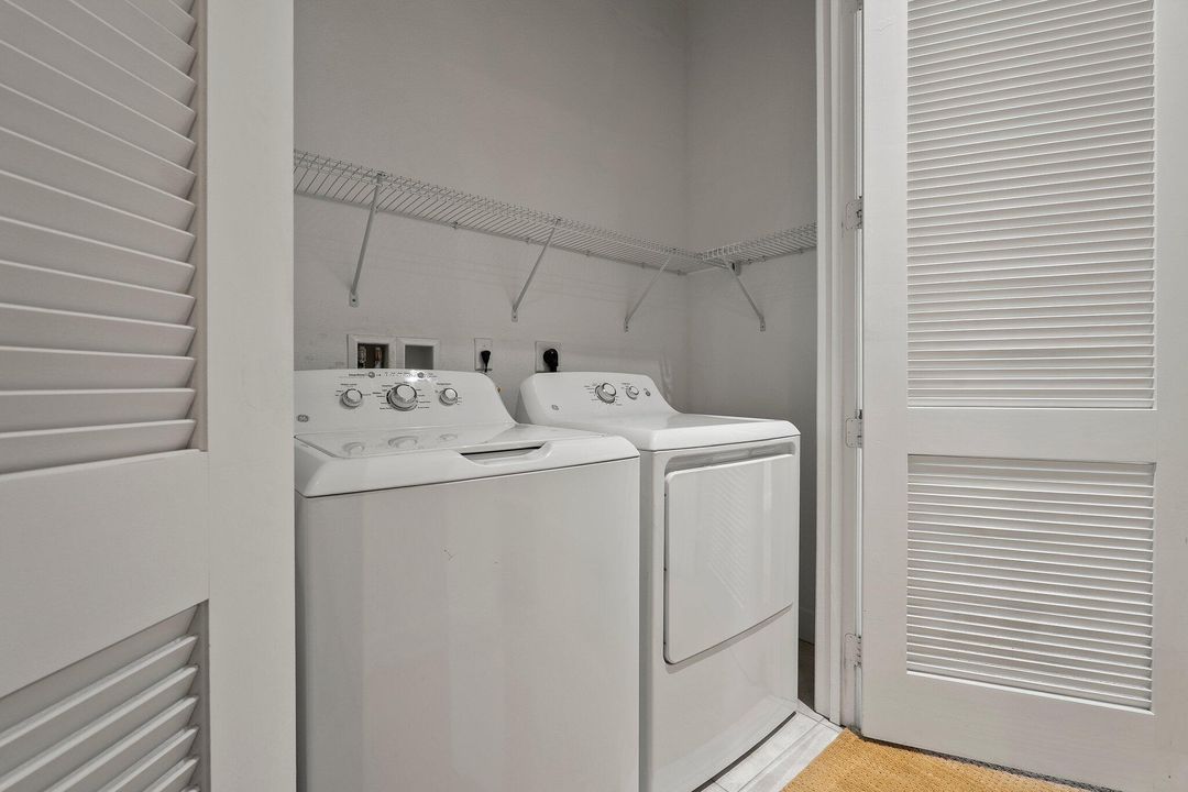 For Sale: $764,900 (3 beds, 3 baths, 1517 Square Feet)