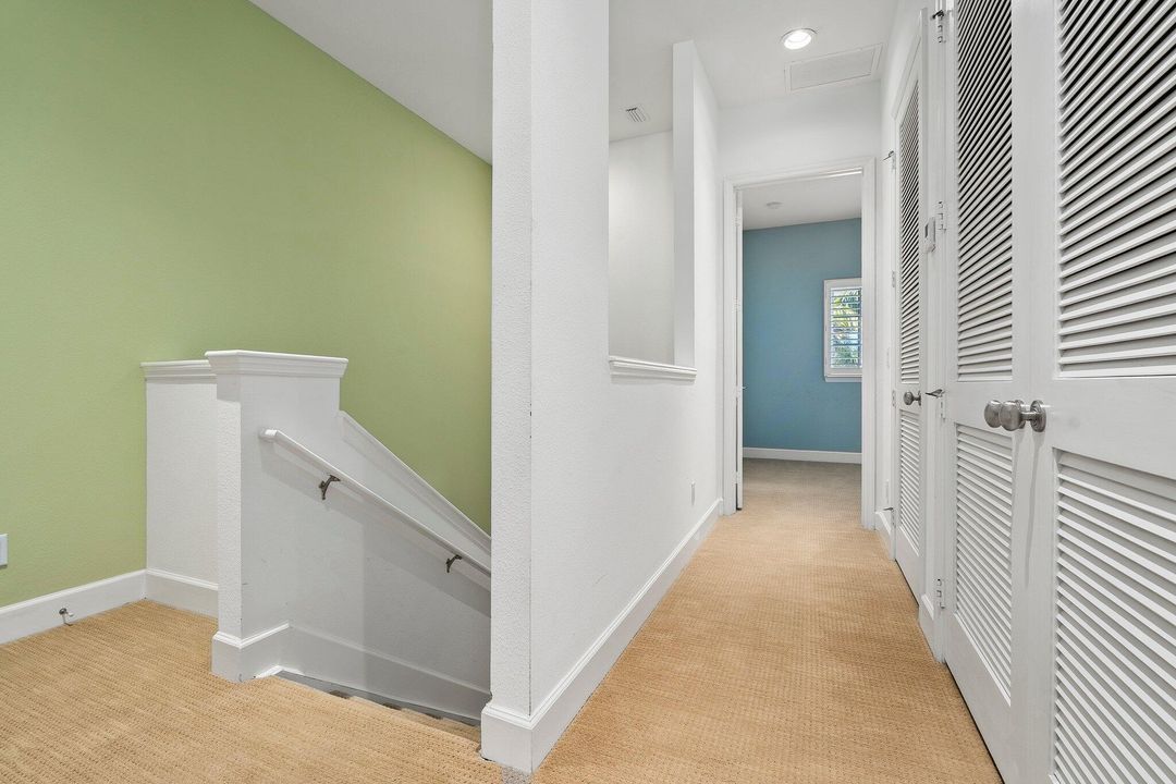 For Sale: $764,900 (3 beds, 3 baths, 1517 Square Feet)