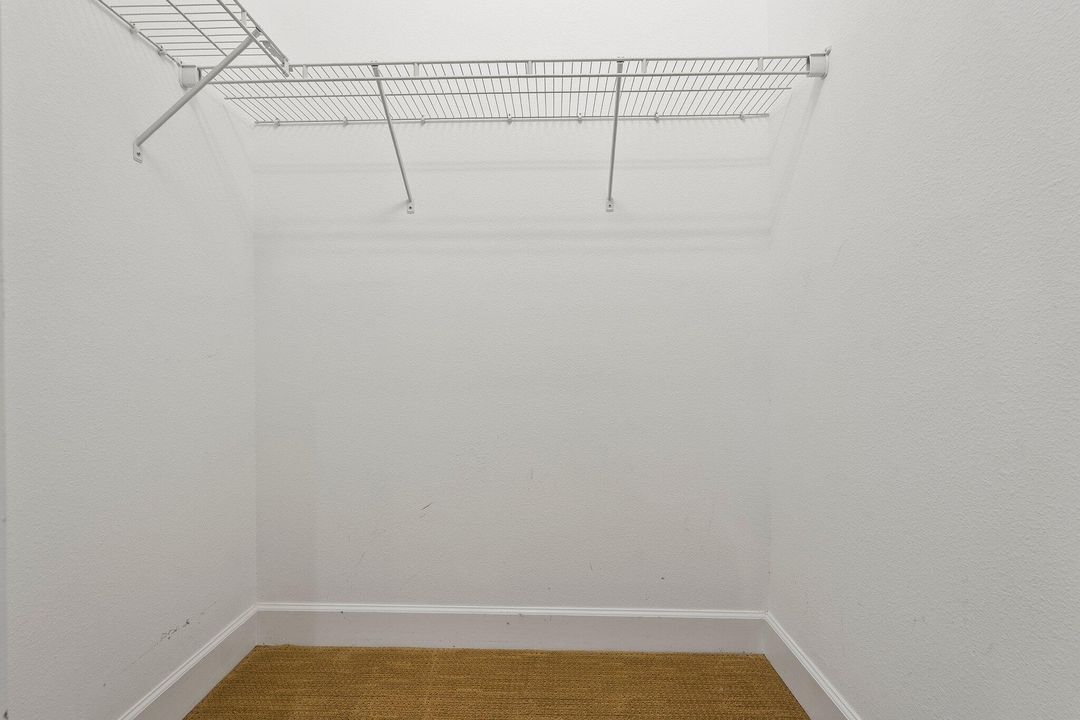 For Sale: $764,900 (3 beds, 3 baths, 1517 Square Feet)