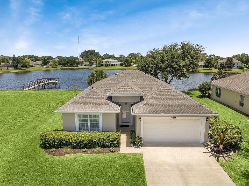 Activo con contrato: $375,000 (4 camas, 2 baños, 1863 Pies cuadrados)