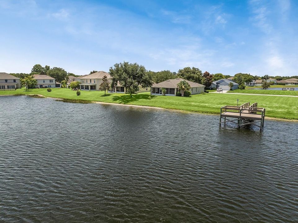 Activo con contrato: $375,000 (4 camas, 2 baños, 1863 Pies cuadrados)