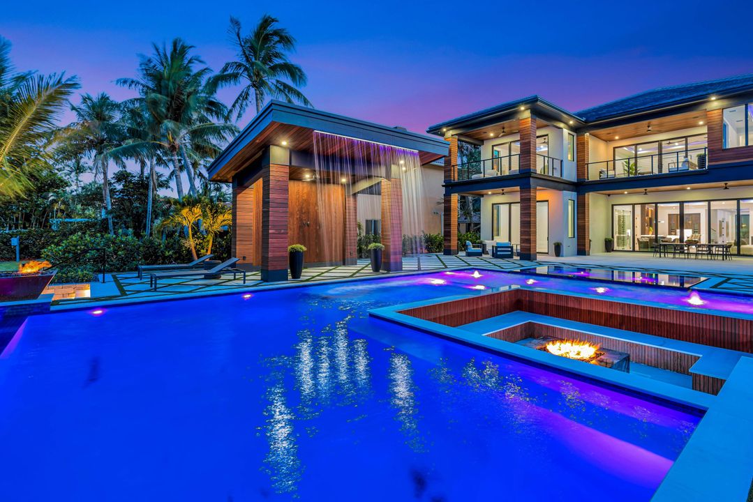 For Sale: $8,999,999 (7 beds, 8 baths, 8475 Square Feet)