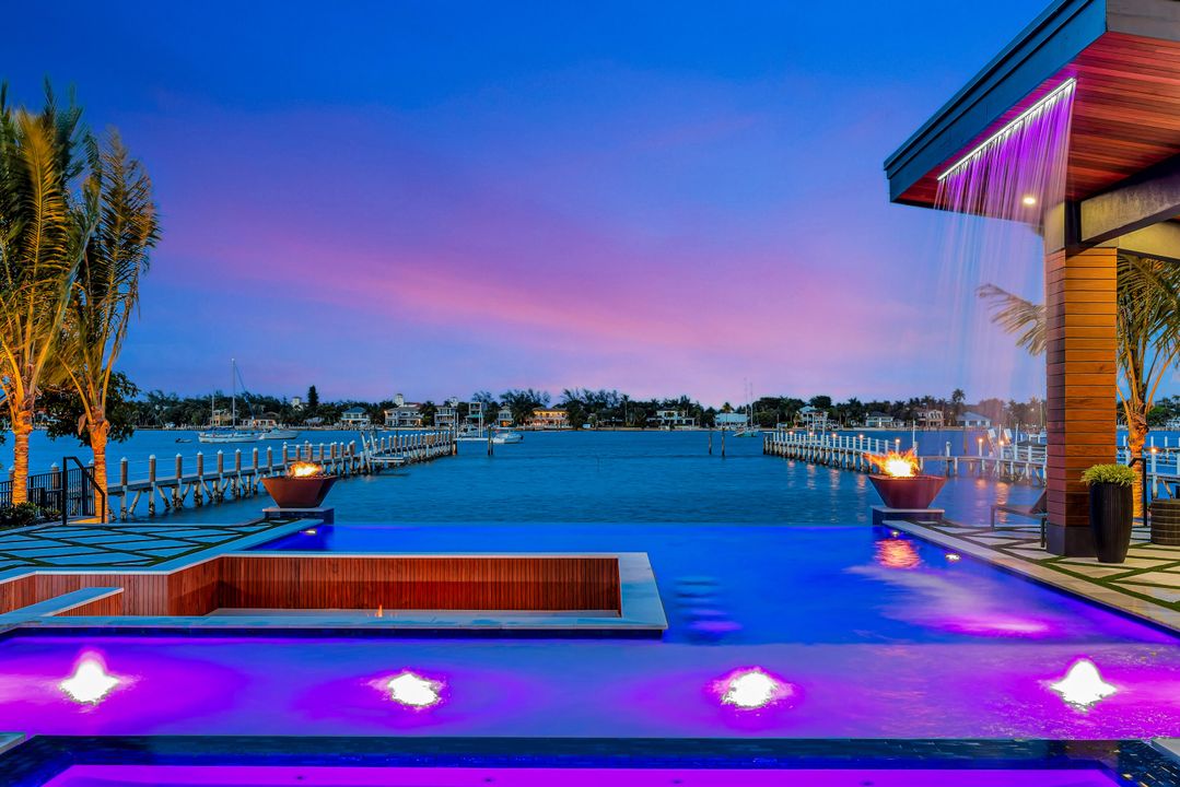 For Sale: $8,999,999 (7 beds, 8 baths, 8475 Square Feet)