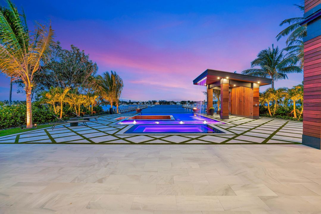 For Sale: $8,999,999 (7 beds, 8 baths, 8475 Square Feet)